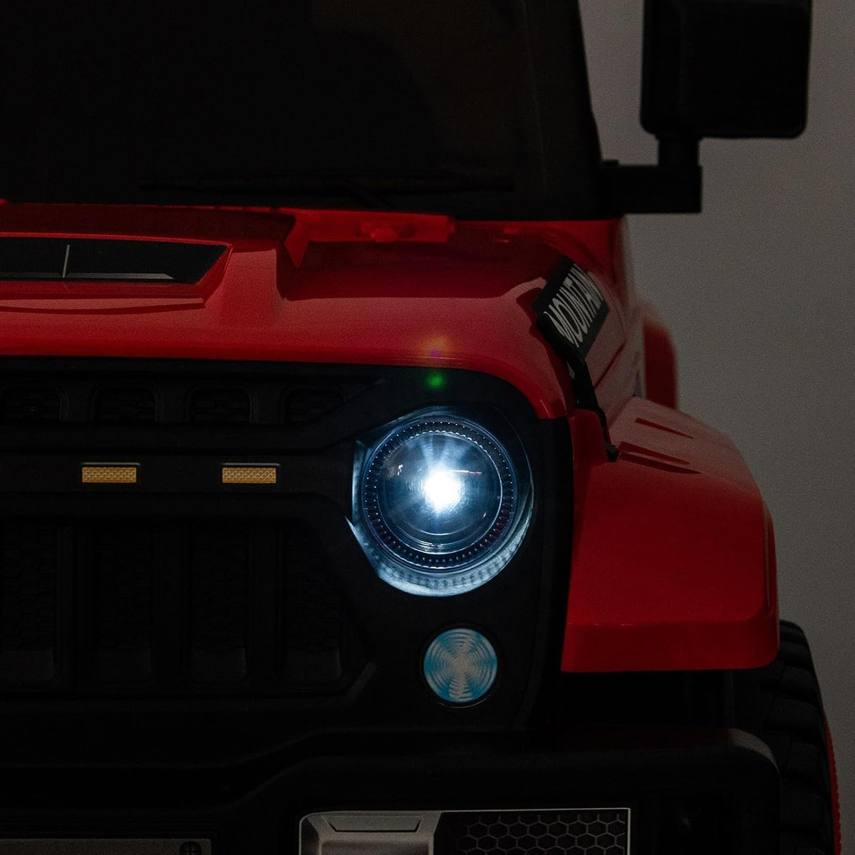 12V Ride-On Electric Car with Parent Remote Control, Dual 35W Motors, 3 Speeds, Spring Suspension, LED Lights, Music, Horn, 66 lbs